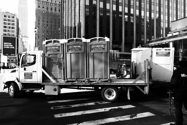 Best Portable bathroom rental  in Hauppauge, NY